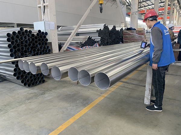 衛(wèi)生級(jí)不銹鋼管選“有縫”還是“無(wú)縫”？如何選擇？